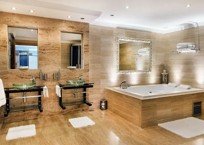 Issabella Villa Marbella